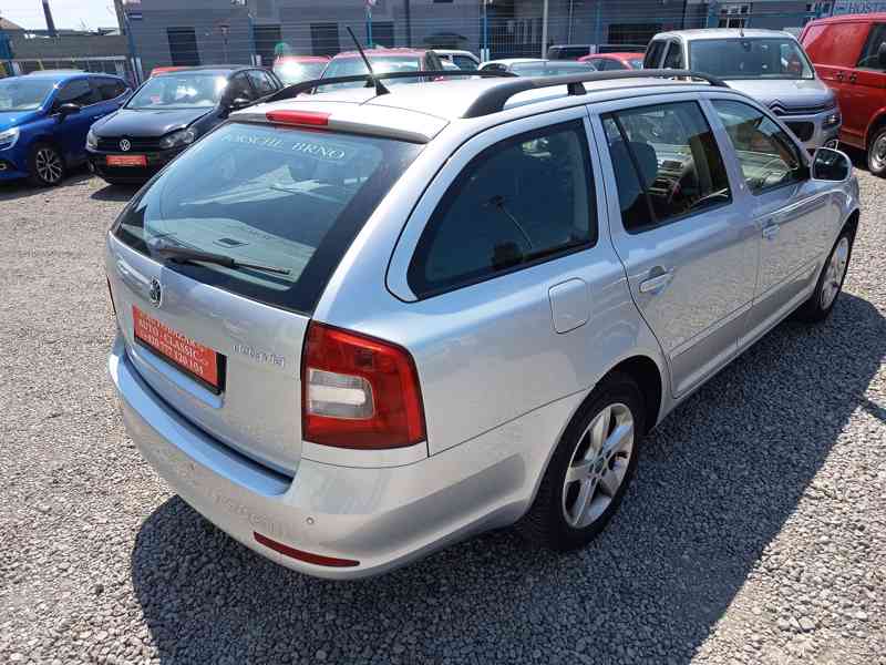 ŠKODA Octavia Combi 1,6TDI Ambition Plus ČR  - foto 10