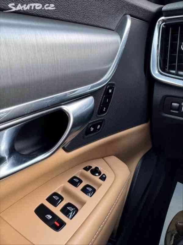 Volvo S90 2,0   D4 140kW - foto 9