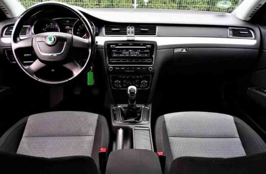 Skoda Superb 1.8 TSI 4x4 - foto 2