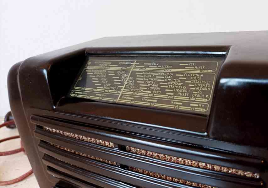 Starožitné rádio Tesla Talisman 305U, top-top stav  - foto 9