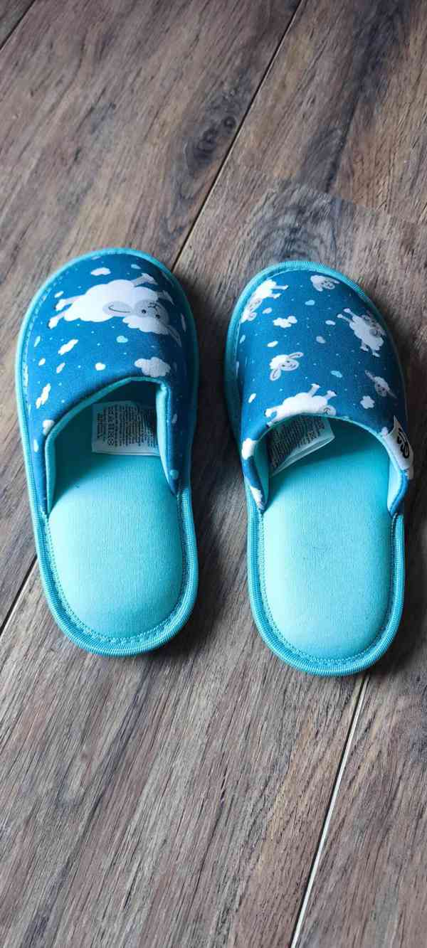 Dětské pantofle Dedoles - foto 2