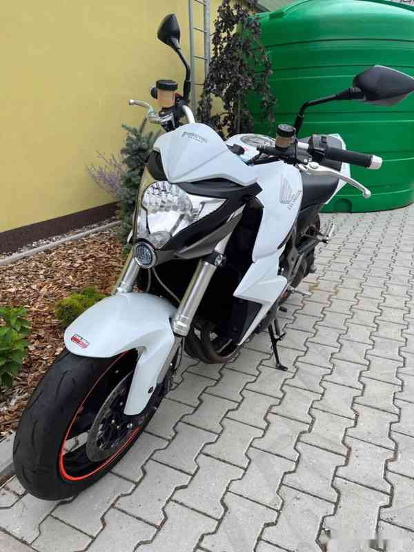 Honda CB 1000R - foto 13
