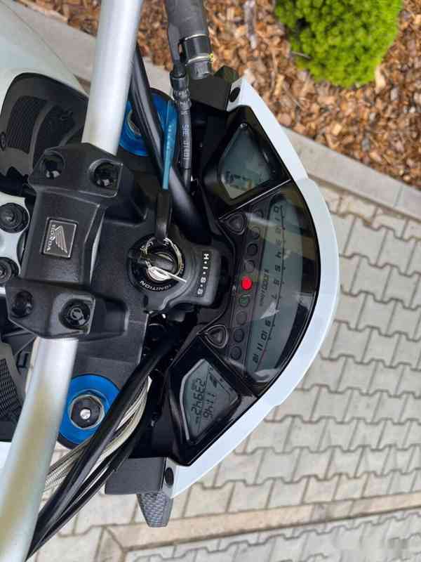 Honda CB 1000R - foto 9