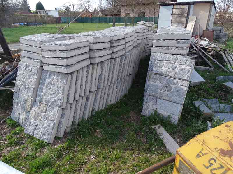 Dlaždice z žulových odseků - foto 1