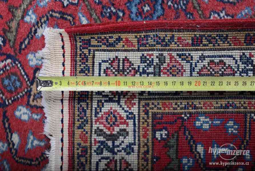 Perský vlněný běhoun. Signovaný. 495 X 75 cm - foto 7