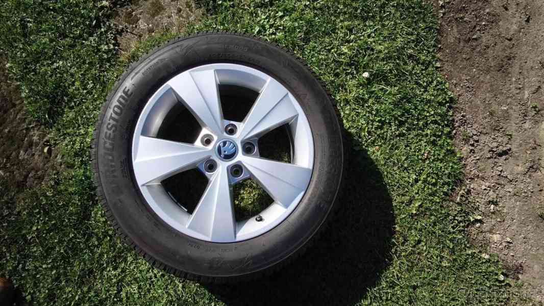 Zánov.zimní sada orig.Alu kol ŠKODA pneu 205/60/16 96H TOP! - foto 3