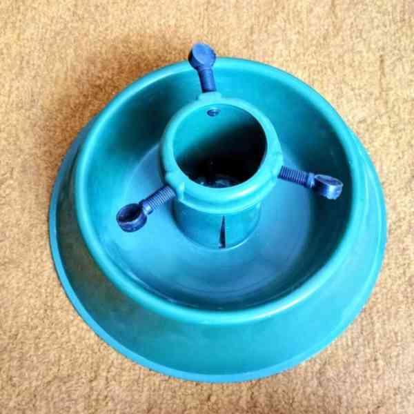 Stojan  na vánoční stromek - foto 2