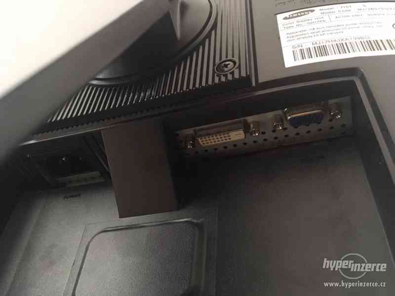 Monitor Samsung SyncMaster 710T - foto 4