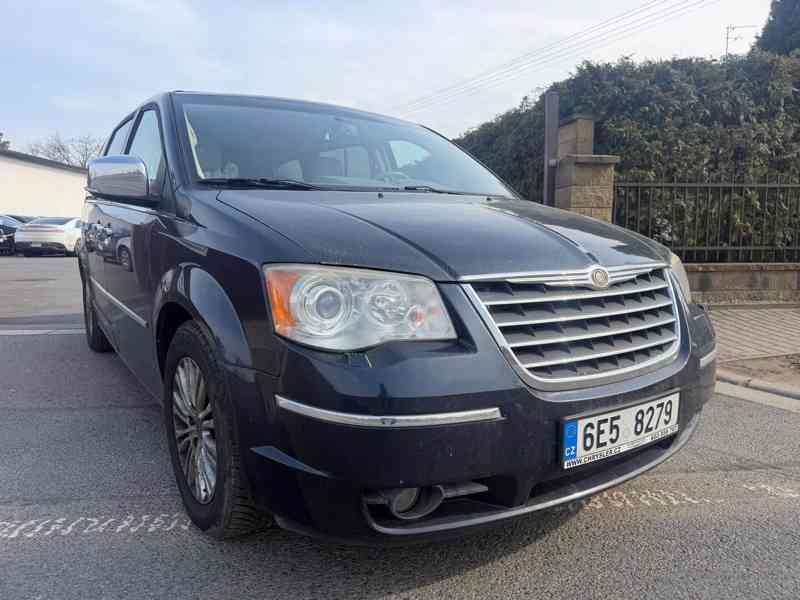  Chrysler Grand Voyager 3,8 V6 LPG Limited 2008 - foto 6