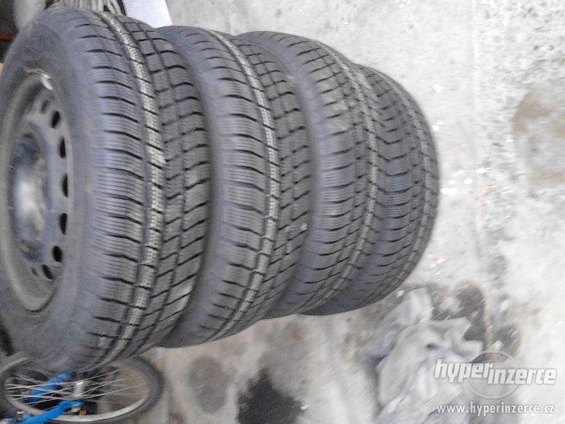 Prodám nové zimní pneumatiky 195/65 R15t - foto 1