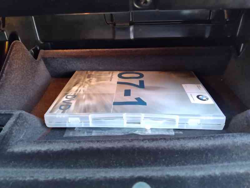 BMW 730d 160kW - foto 34