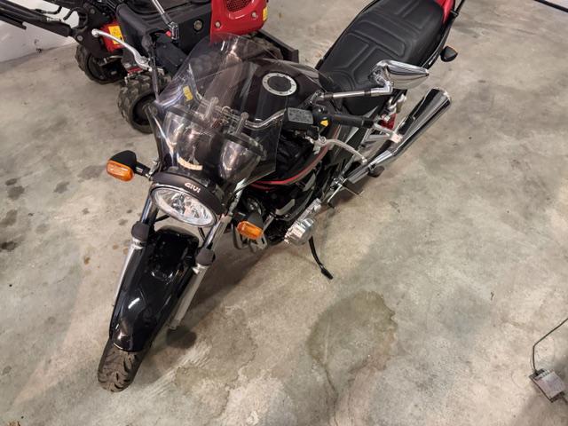 SUZUKI 1400 GSX - foto 2
