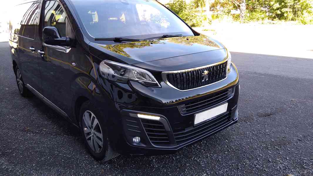 PEUGEOT Traveller 2,0 BlueHdi Sky Window ČR DPH - foto 6