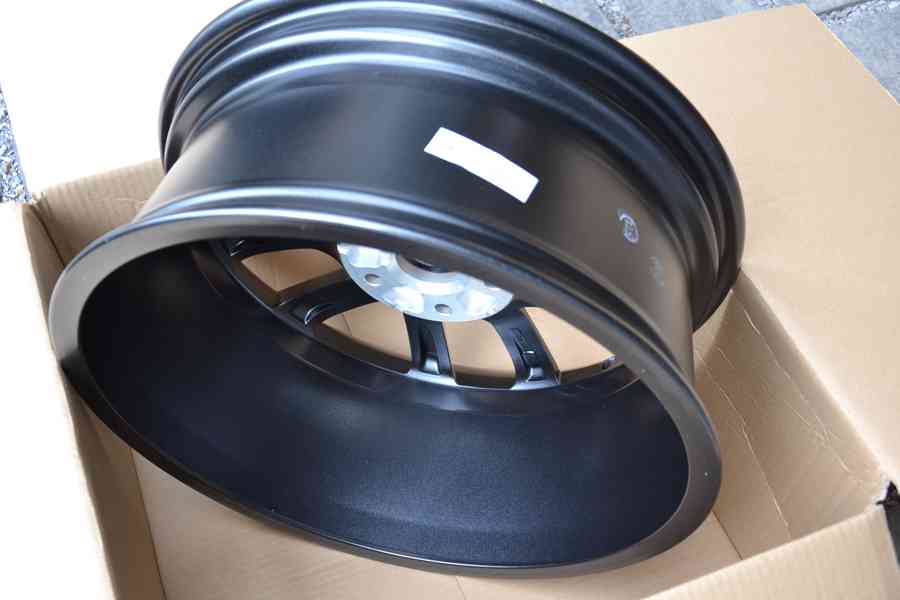 Škoda Octavia III RS –NOVÉ 18 Alu disky 7Jx18 ET51, - foto 5