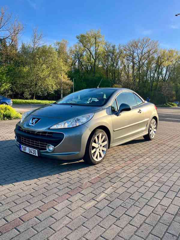Peugeot 207 CC kabriolet, 1.6 benzín, 88 kW, r. 2009 - foto 6
