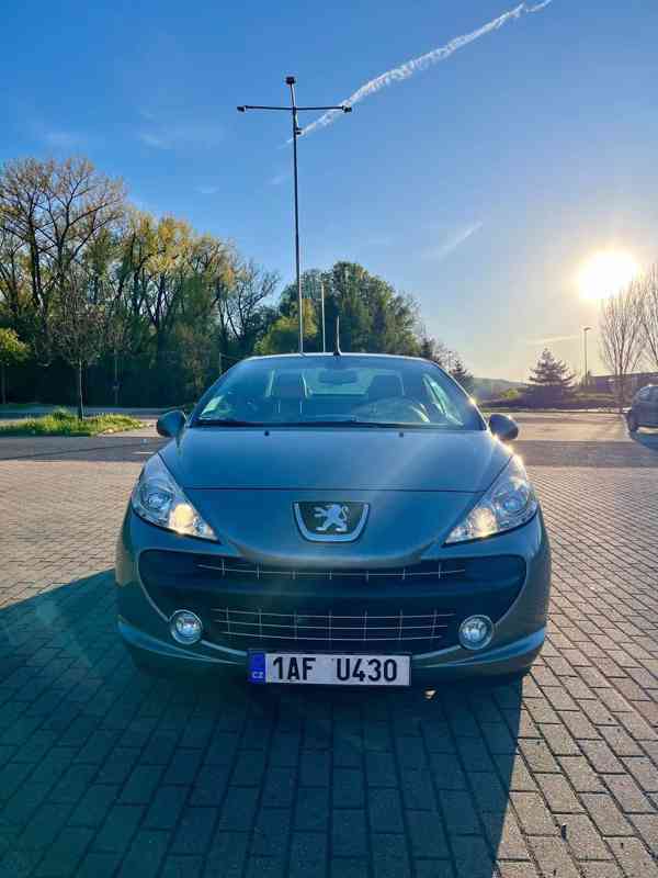 Peugeot 207 CC kabriolet, 1.6 benzín, 88 kW, r. 2009 - foto 7