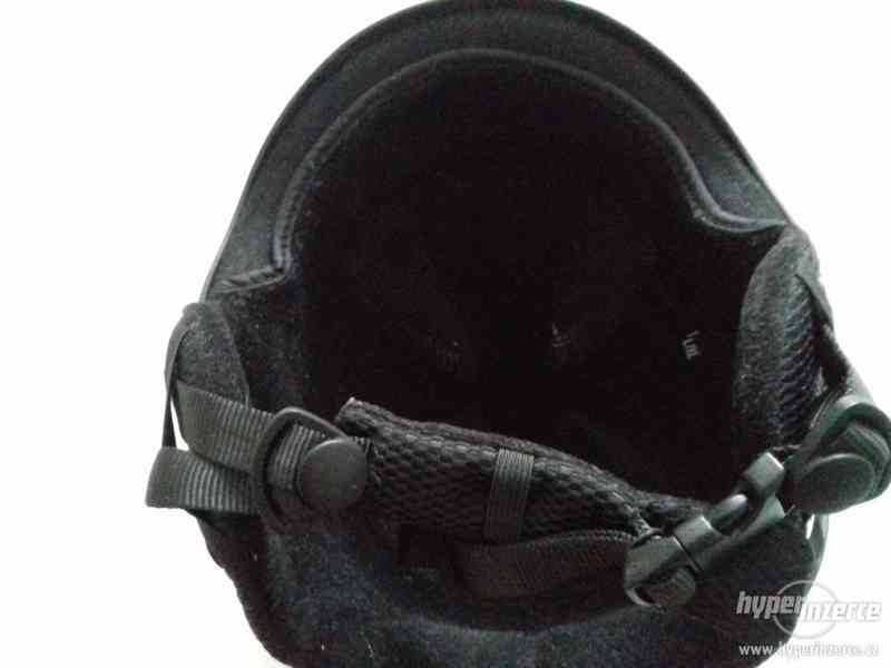 lyžařská helma K2 - foto 3