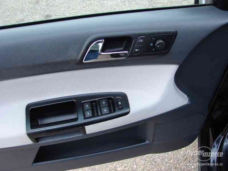 VW POLO 1.9 TDI Cross r.v.2004 - foto 6