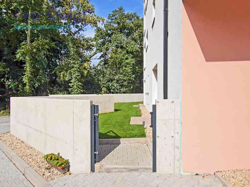 Pronájem bytu 2+kk, 50 m², zahrada 178 m², Na Pile, Zásmuky - foto 19