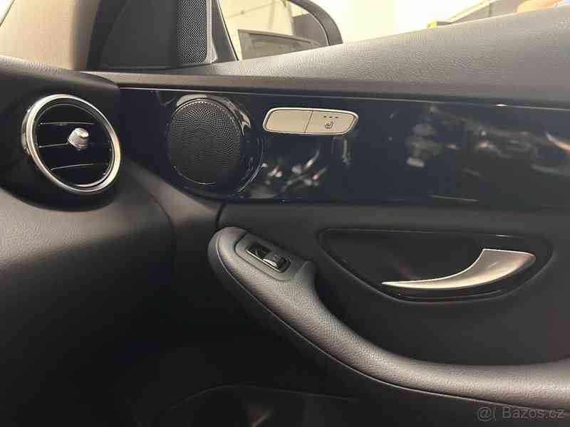 Mercedes-Benz Třídy C T (combi) C 200, Benzín - foto 7