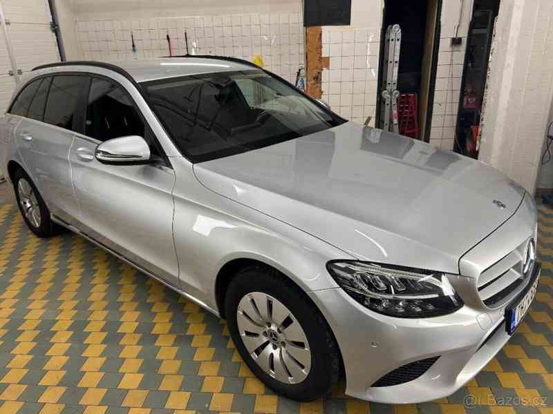 Mercedes-Benz Třídy C T (combi) C 200, Benzín - foto 3