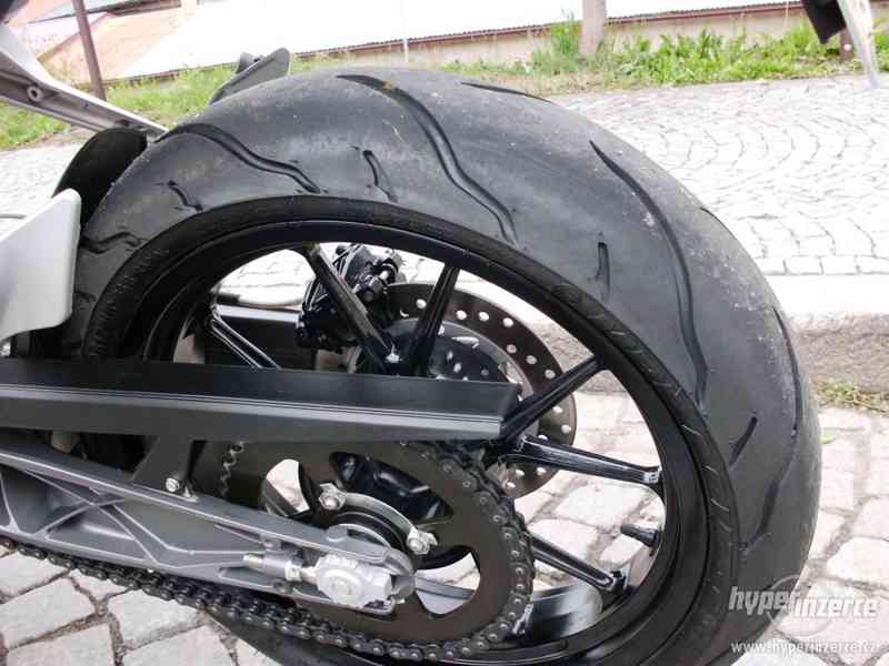 KTM Duke 125 - foto 5