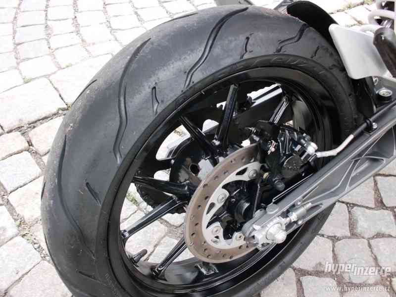 KTM Duke 125 - foto 6