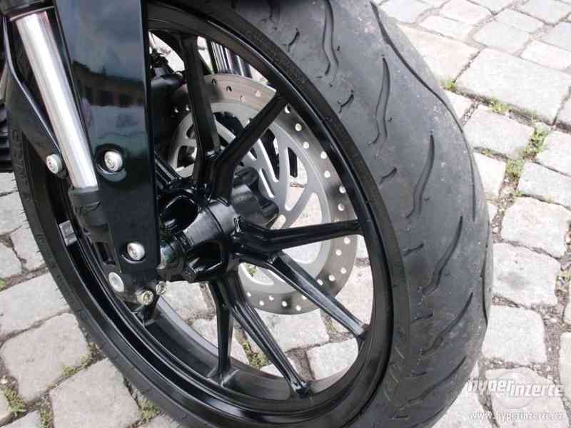 KTM Duke 125 - foto 7