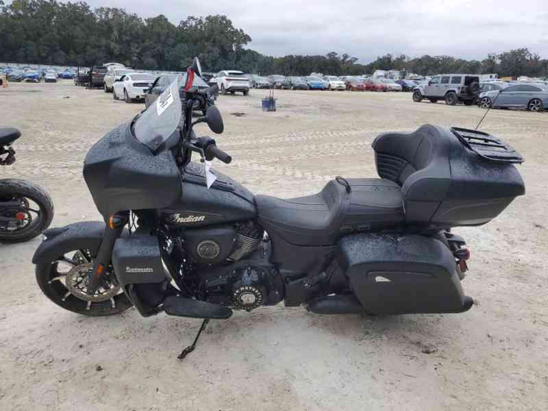 IndianRoadmaster Dark Horse - foto 2