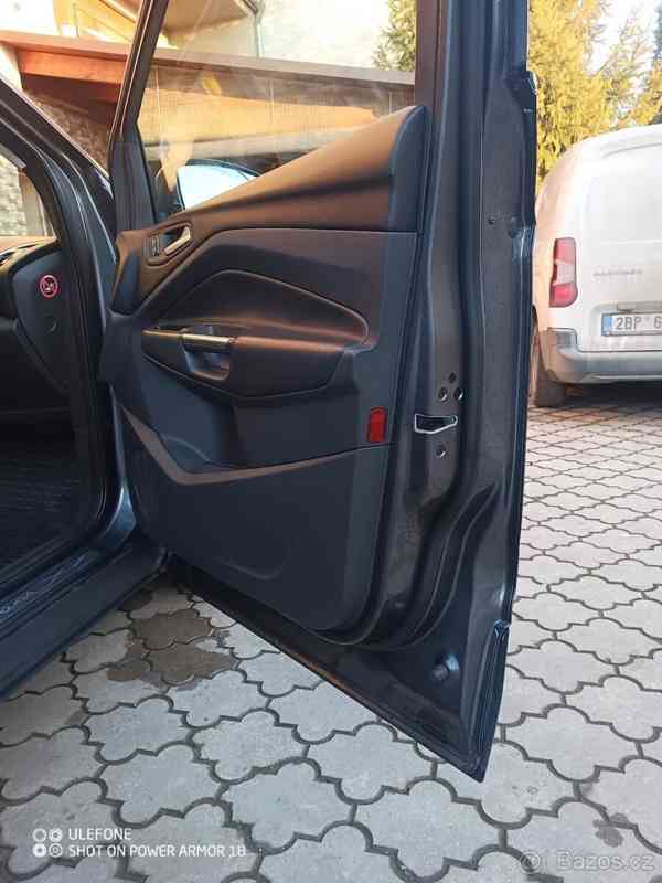 Ford Kuga 2,0   4×4, 132 kw Titanium tdci - foto 13