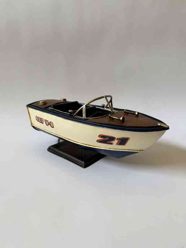 Motorový člun - kovový model 32 cm - foto 2