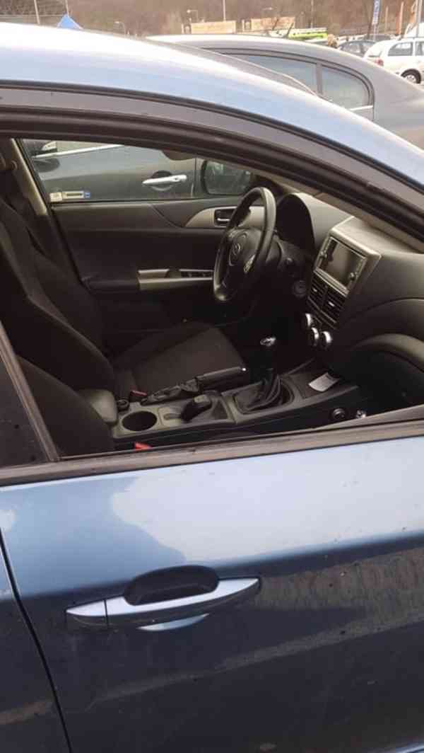 Subaru Impreza 2.0 r 110kw	 - foto 5