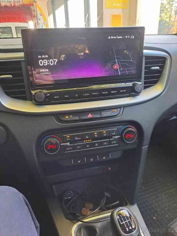 Kia Ceed SW 1,5   verze TOP, motor (118 kW) - foto 9