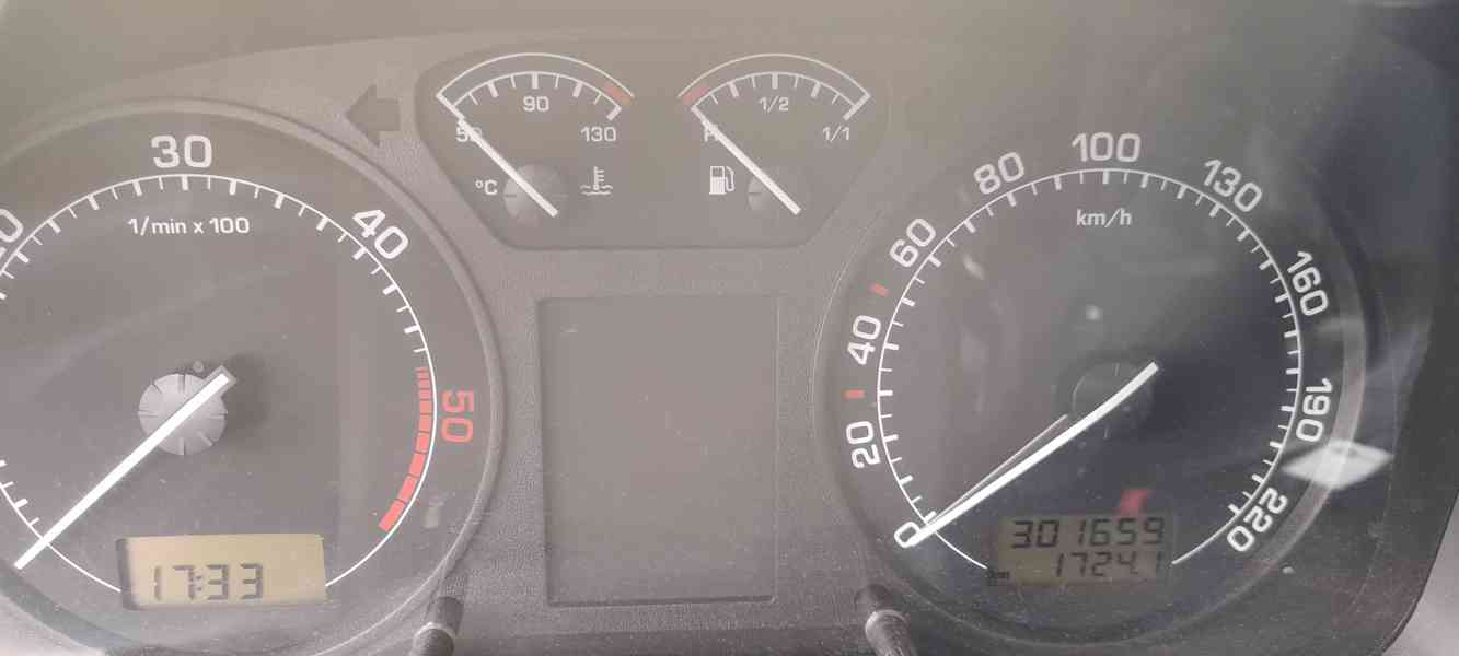 Škoda Octavia kombi 1.9 TDi 66 kW - foto 5