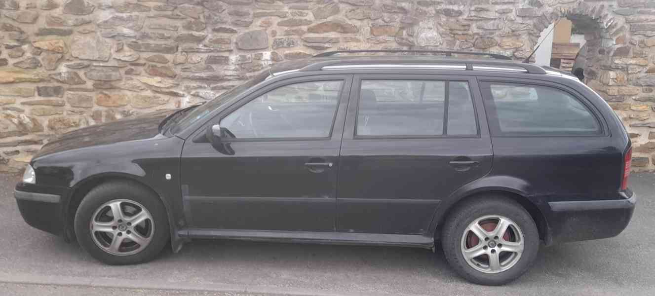 Škoda Octavia kombi 1.9 TDi 66 kW - foto 2