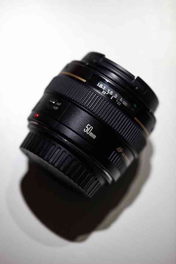 Objektiv Canon EF 50mm f/1,4 USM - foto 2