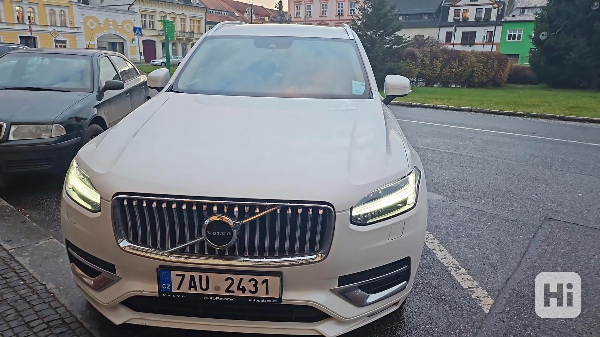 Volvo XC 90 - foto 1