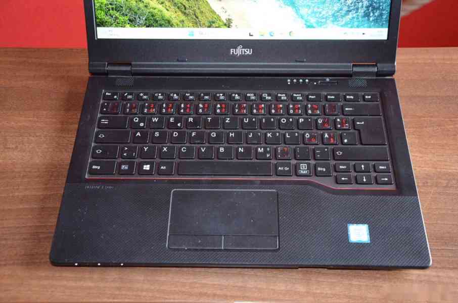 Fujitsu Lifebook E548 i5/16GB/SSD 256GB/záruka - foto 2