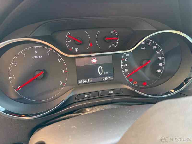 Opel Crossland 1,2   Turbo 130 k AT | 15 478 km - foto 6