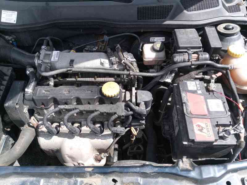 Prodám Opel Astra Caravan 1.6 - foto 10