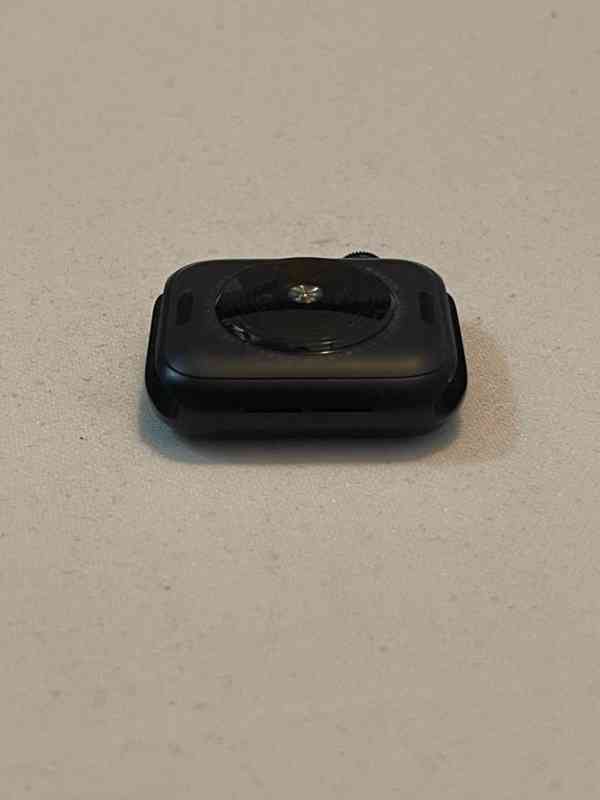 Apple Watch SE 2. gen GPS 40 mm – iCloud OFF – vadný disp... - foto 6