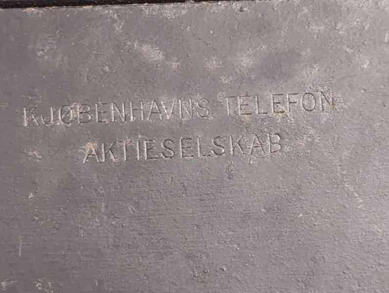 Velmi starý těžký dánský kovový telefon KTAS D08 - foto 17