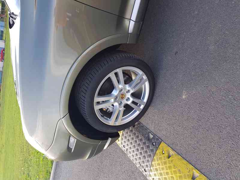 Porsche Cayenne S 4.8  - foto 24