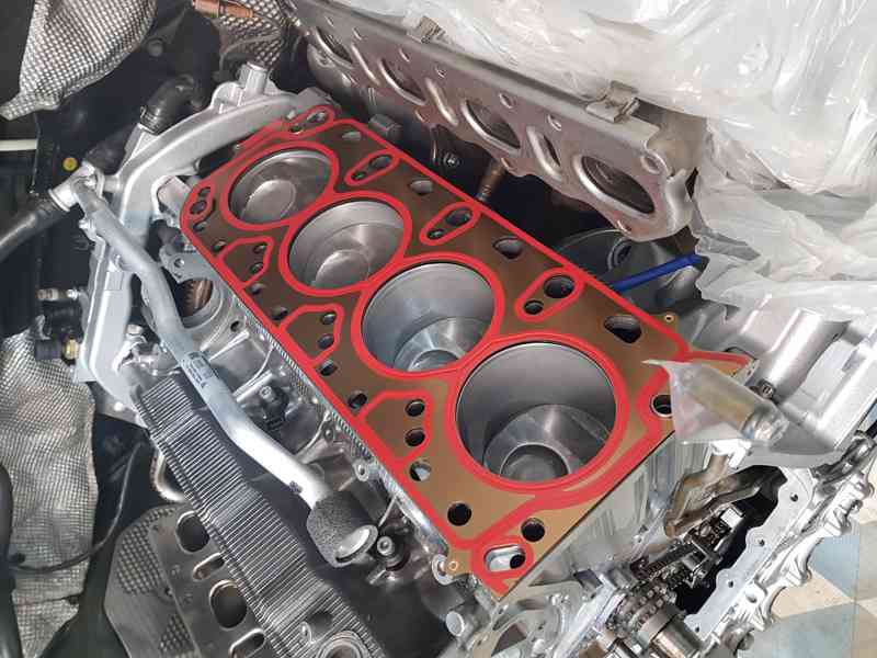 Porsche Cayenne S 4.8  - foto 48