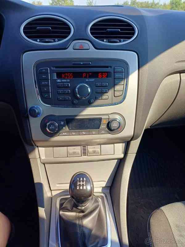 Ford Focus 1,6   1596 cm3/74kW/ČR/2.majitel - foto 11