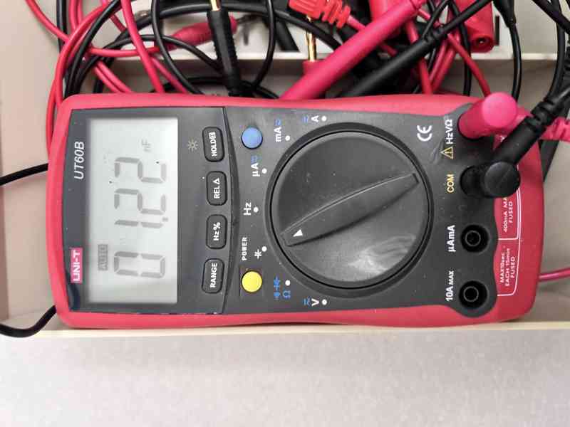 UNI-T UT60B - multimetr - foto 1