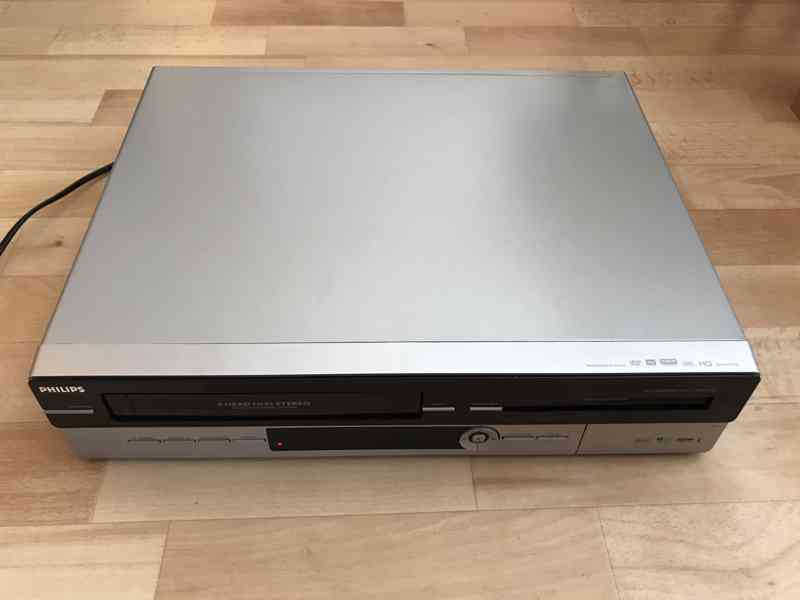Rekordér Philips - COMBO - nahrává z VHS na DVD  - foto 1
