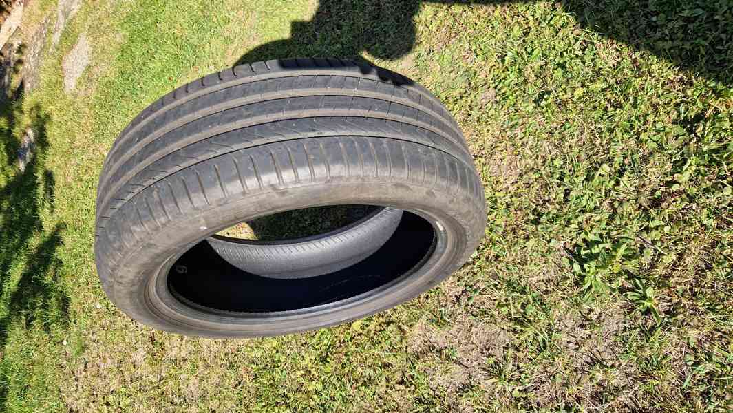 Pneu Pirelli 225/45 R28 letní - foto 2