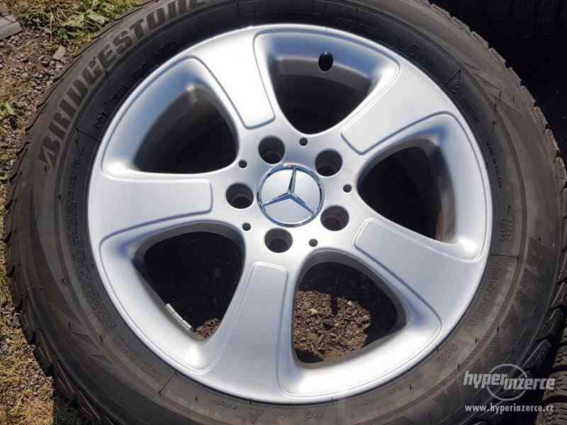 Zimní Alu Mercedes B, Bridgestone a Michelin 205/55R16, 8mm - foto 3