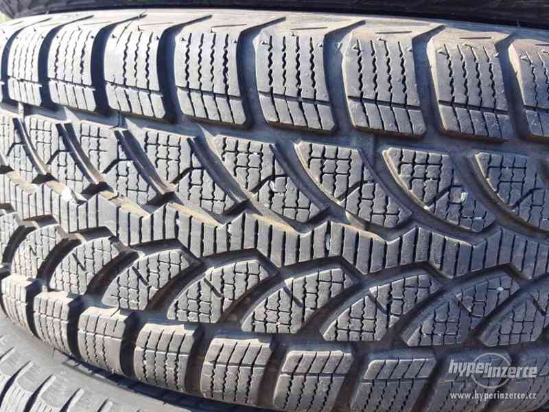Zimní Alu Mercedes B, Bridgestone a Michelin 205/55R16, 8mm - foto 7